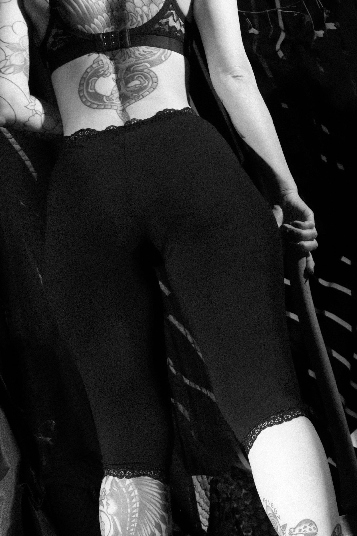 Becky Capris Black Modal Jersey