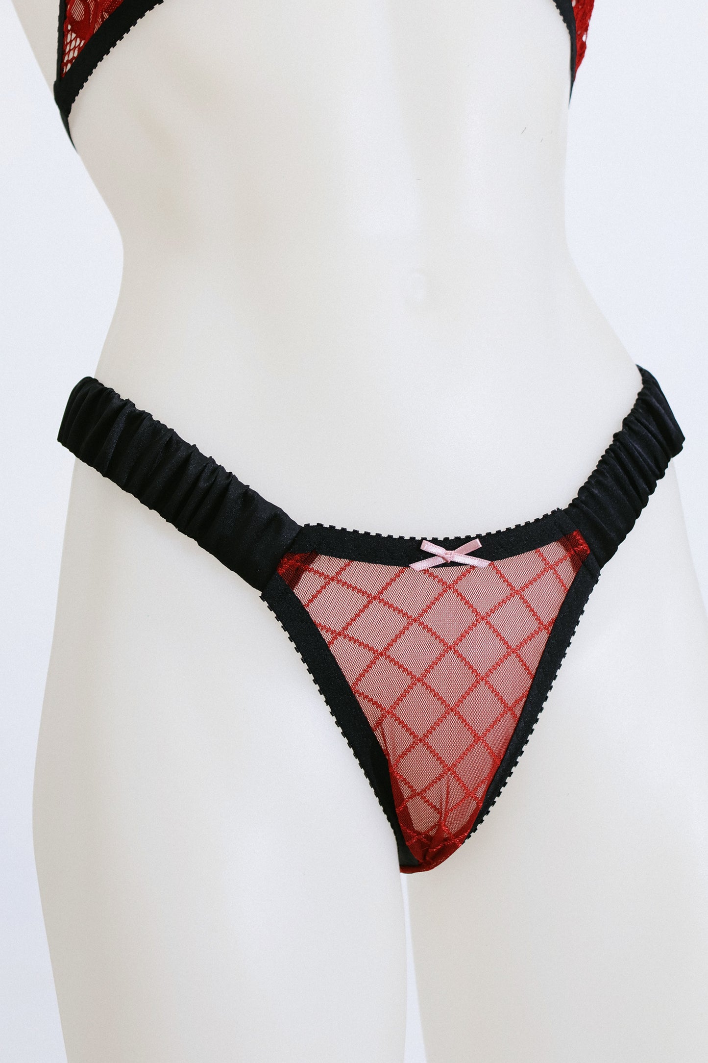 Scrunch Side Thong Red Mesh and Black Silk
