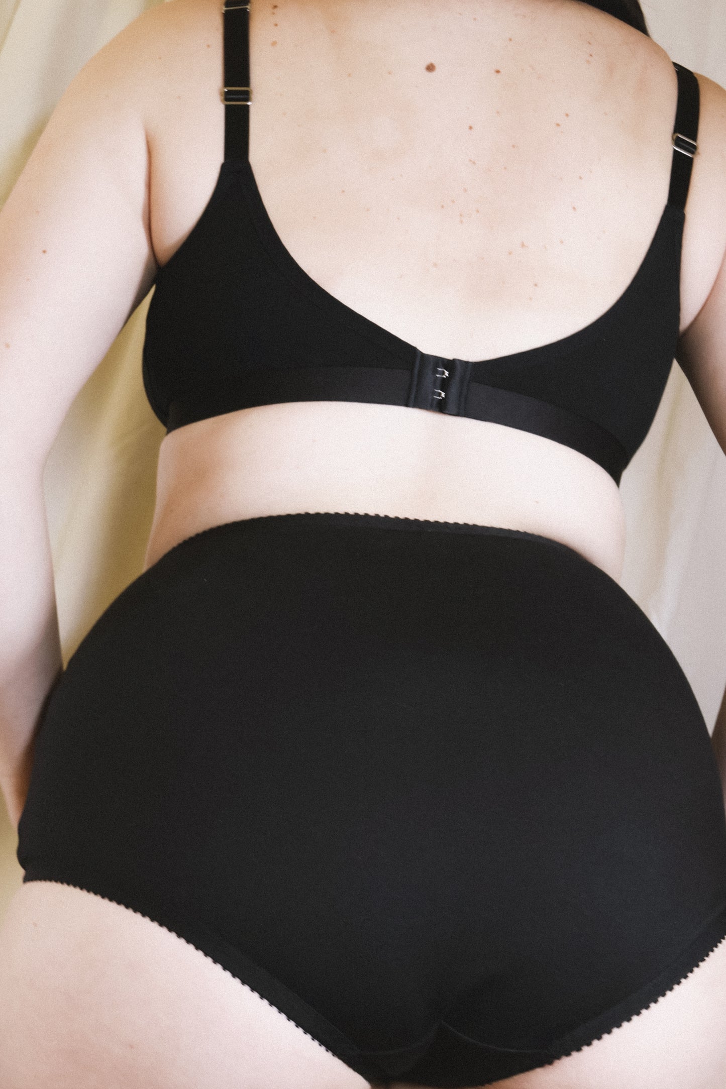 Jeanne Knickers Black Organic Cotton Jersey