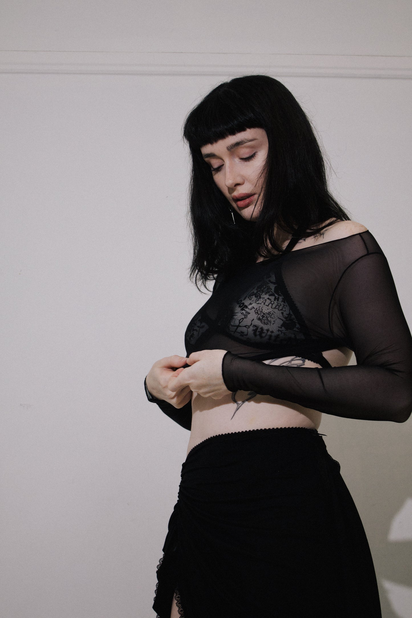 Vera Long Sleeve T Black Mesh