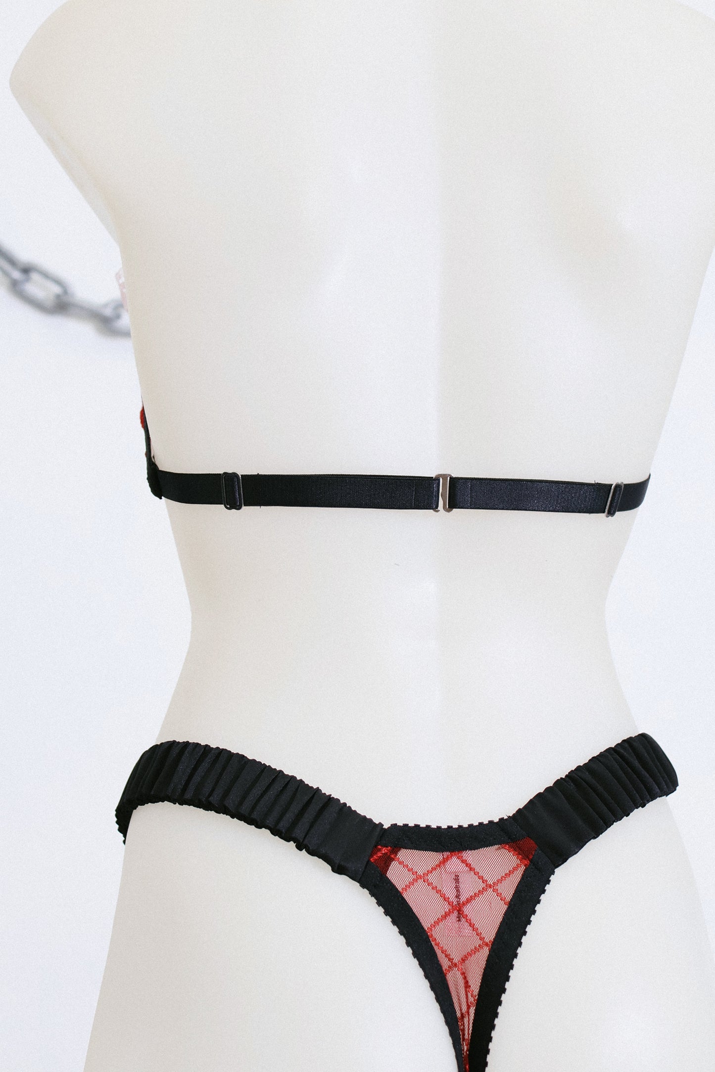 Scrunch Side Thong Red Mesh and Black Silk