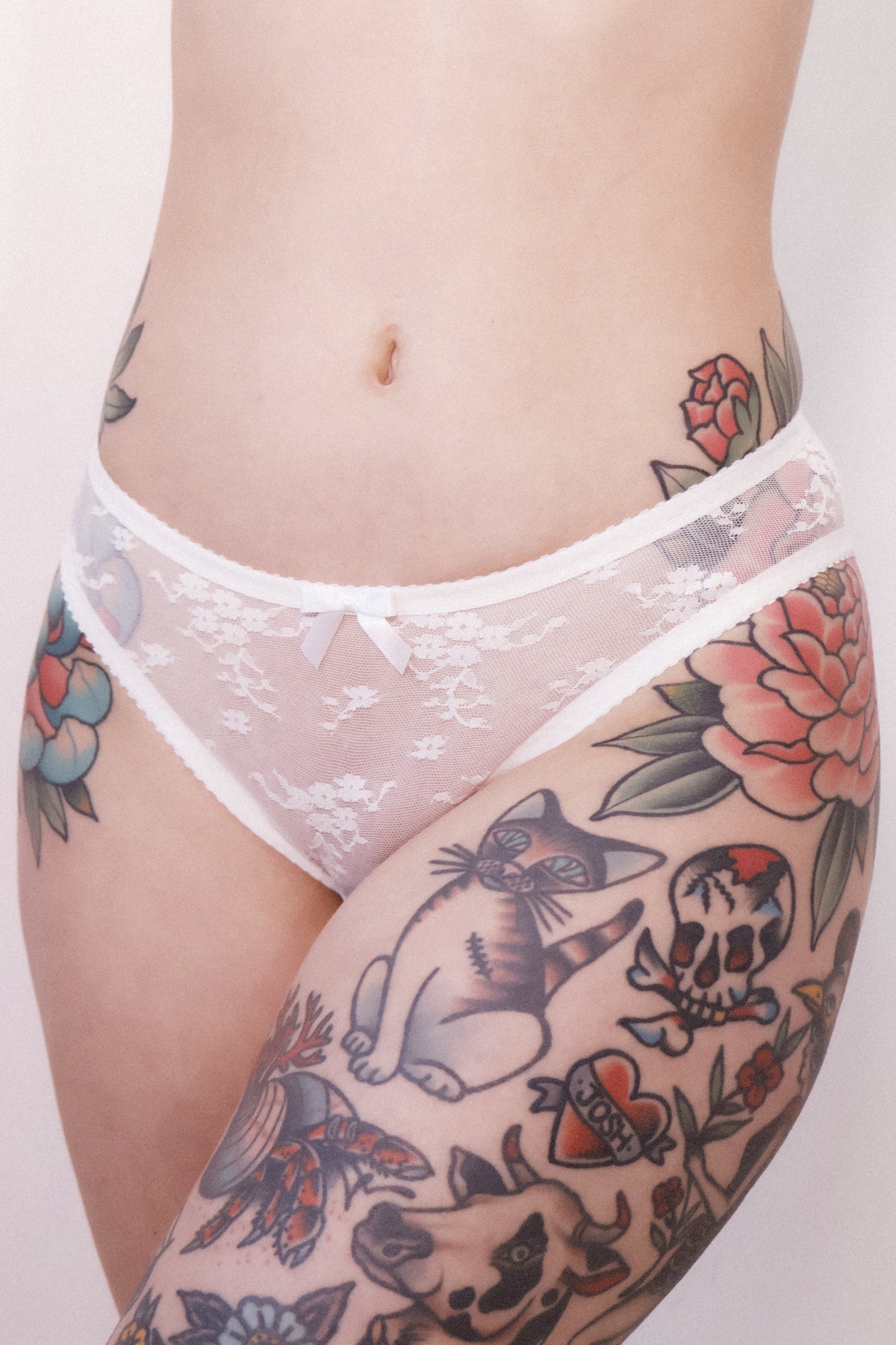 Sylvie Knickers White Clover Lace